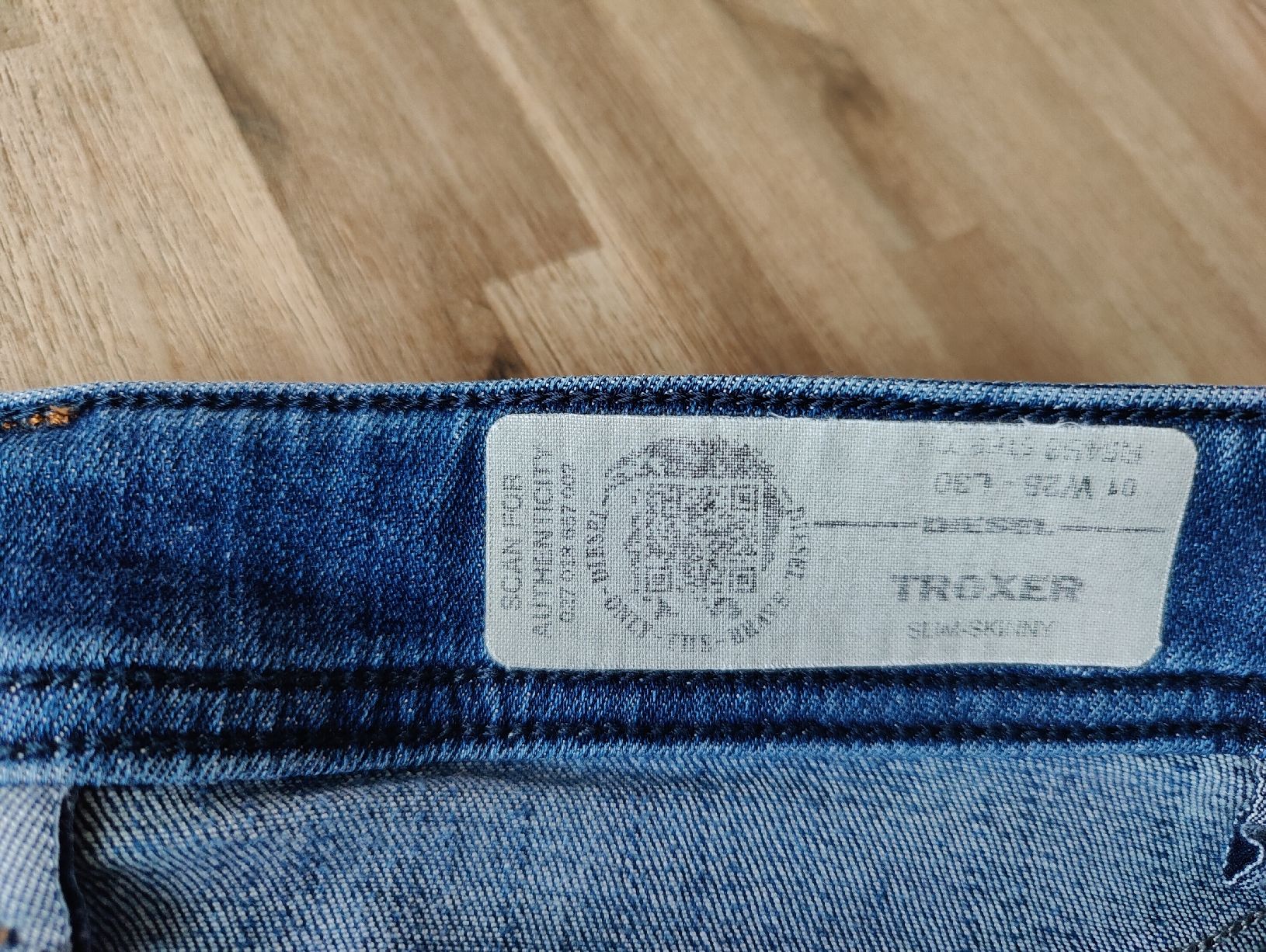 Diesel Jeans: Diesel Jeans Troxer Gr. 28/30 – Usato da Stettfurt venduto da gutzli_al 4