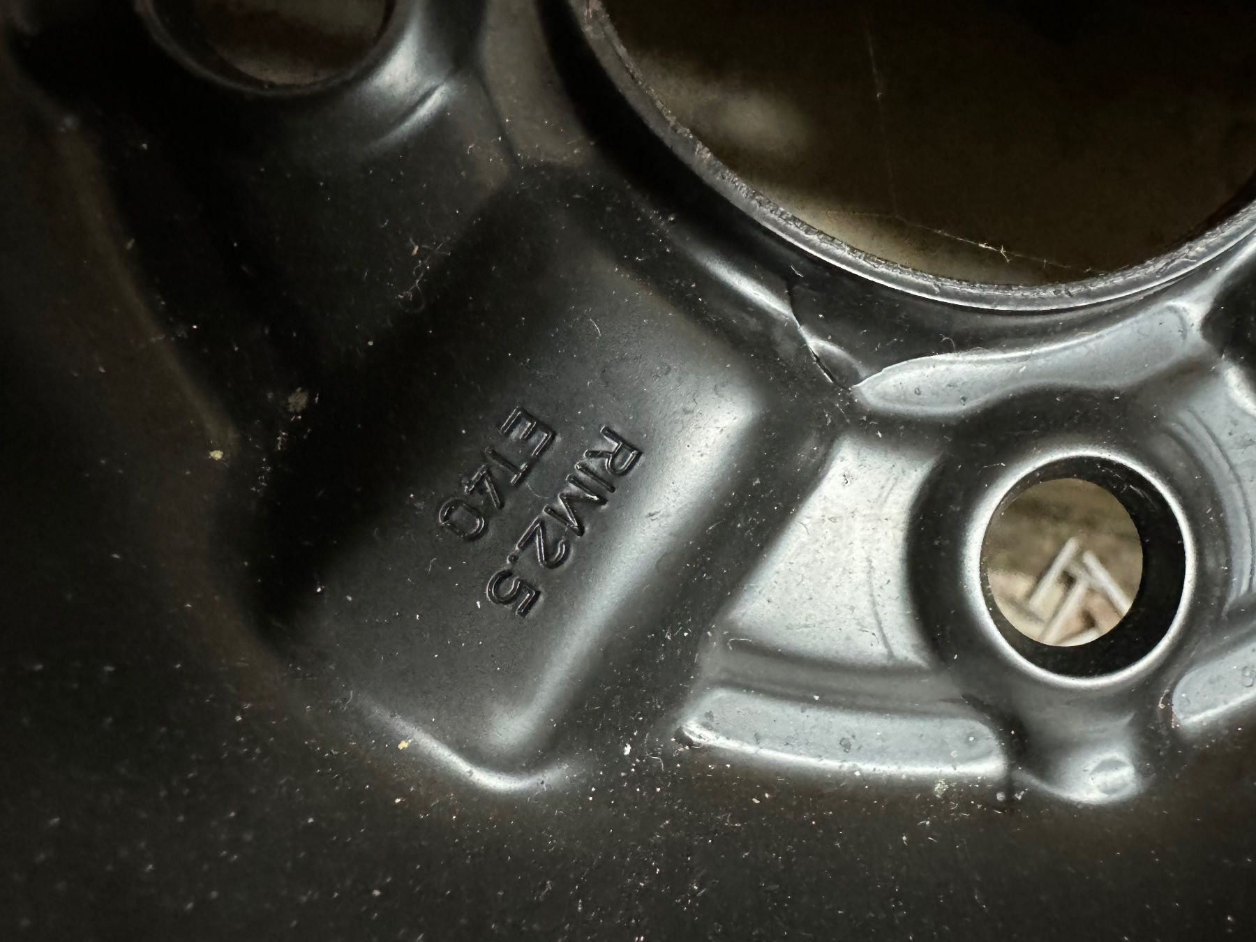 Pneus & Kompletträder: Reserverad – Gebraucht aus Dübendorf von Sachs621 5