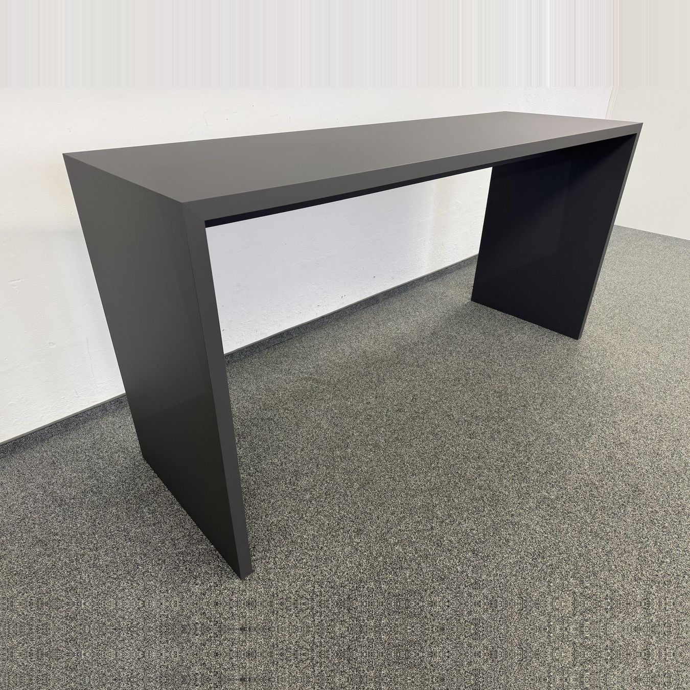 Musicassette: Wettstein Surface Stehtisch – Usato da Schönenwerd venduto da mcofficeshop 1