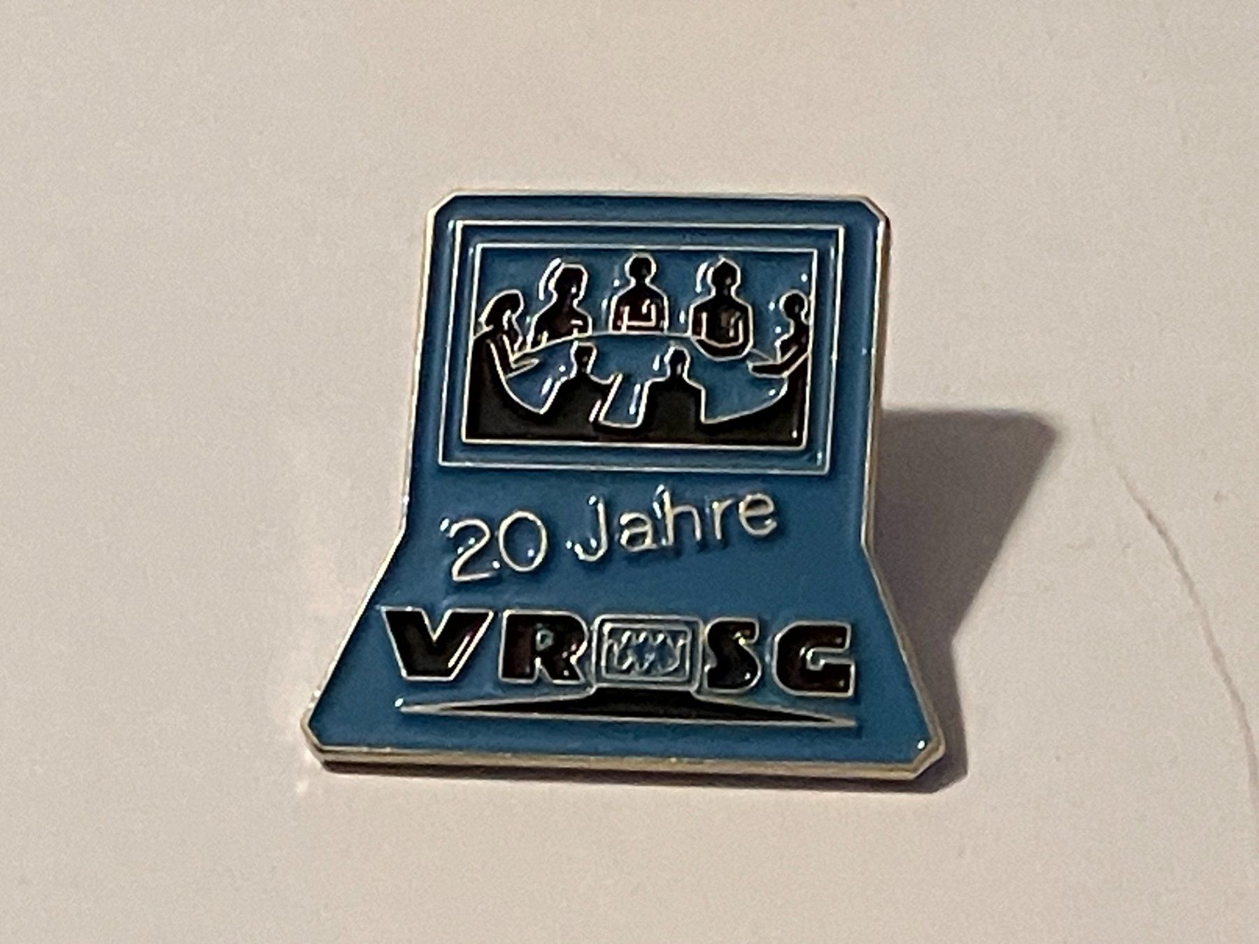 Placchette & Badge: 1 Pin VR SG 20 Jahre – Usato da Basel venduto da djwwpp