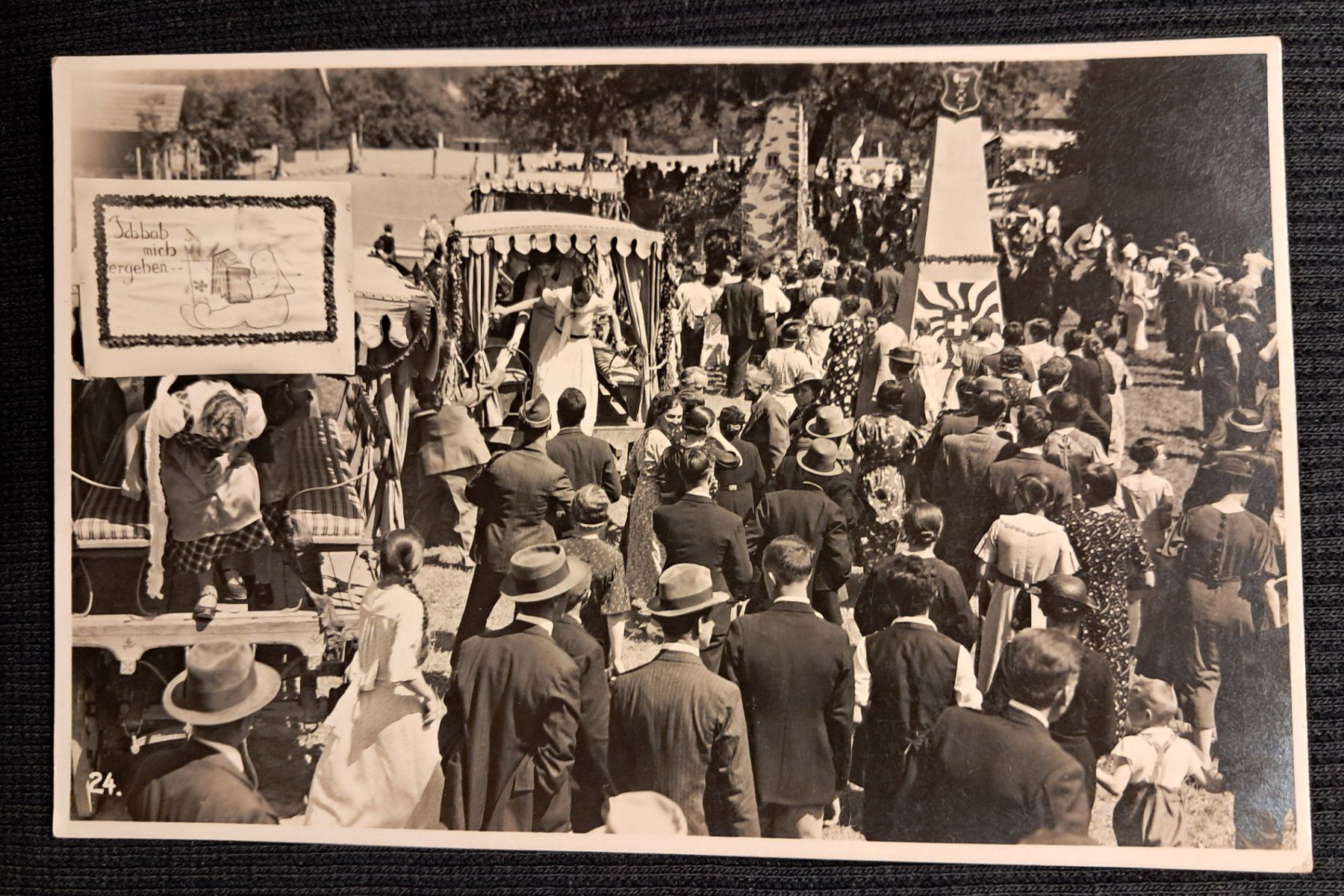 Cartes postales: UMZUG - ST.GALLEN? – D'occasion à Ponto Valentino par giorgia06