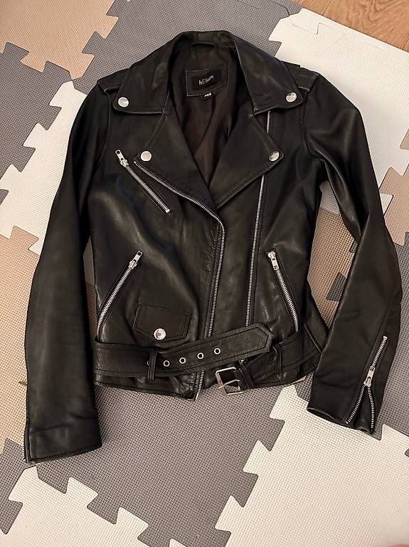 Jacken: Schwarze Lederjacke  – Gebraucht aus Liebefeld von schoggiananas