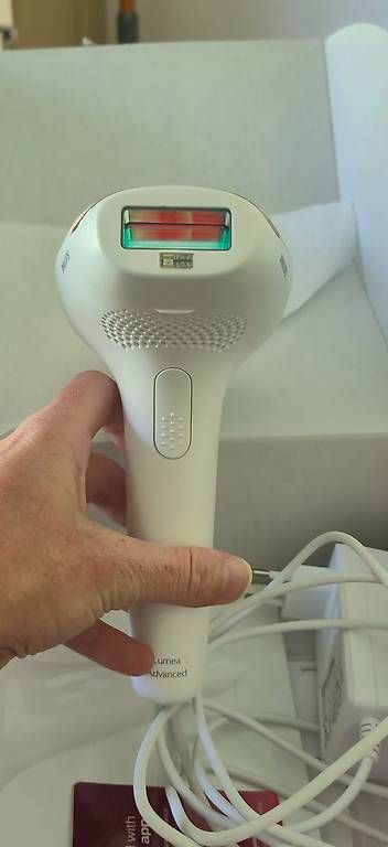 Epilatori: Philips Lumea Laser Haarentfernung Epilierer – Usato da Lostorf venduto da a_susu 3