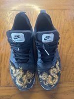 Nike Air Max Tavas Gr.44 mit Drachen Design -Top Zustand!