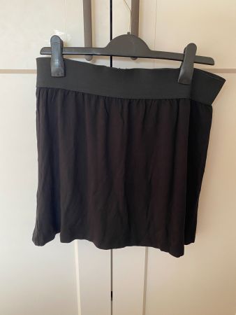 Jupe / Rock Gr. M/L