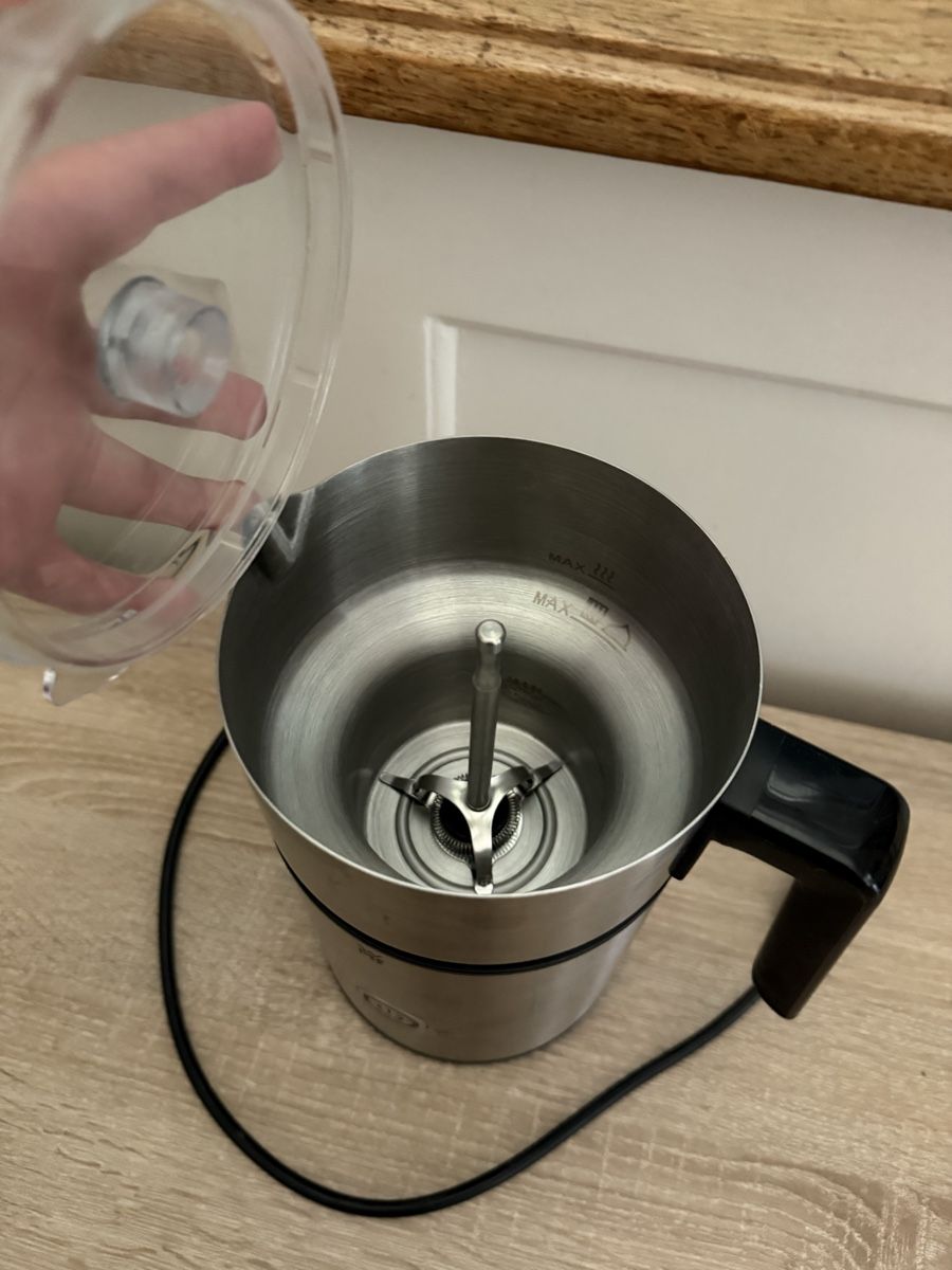 WMF Appareils de cuisine: WMF Lono Milchschäumer – D'occasion à Kappelen par nicole.vaucher 1