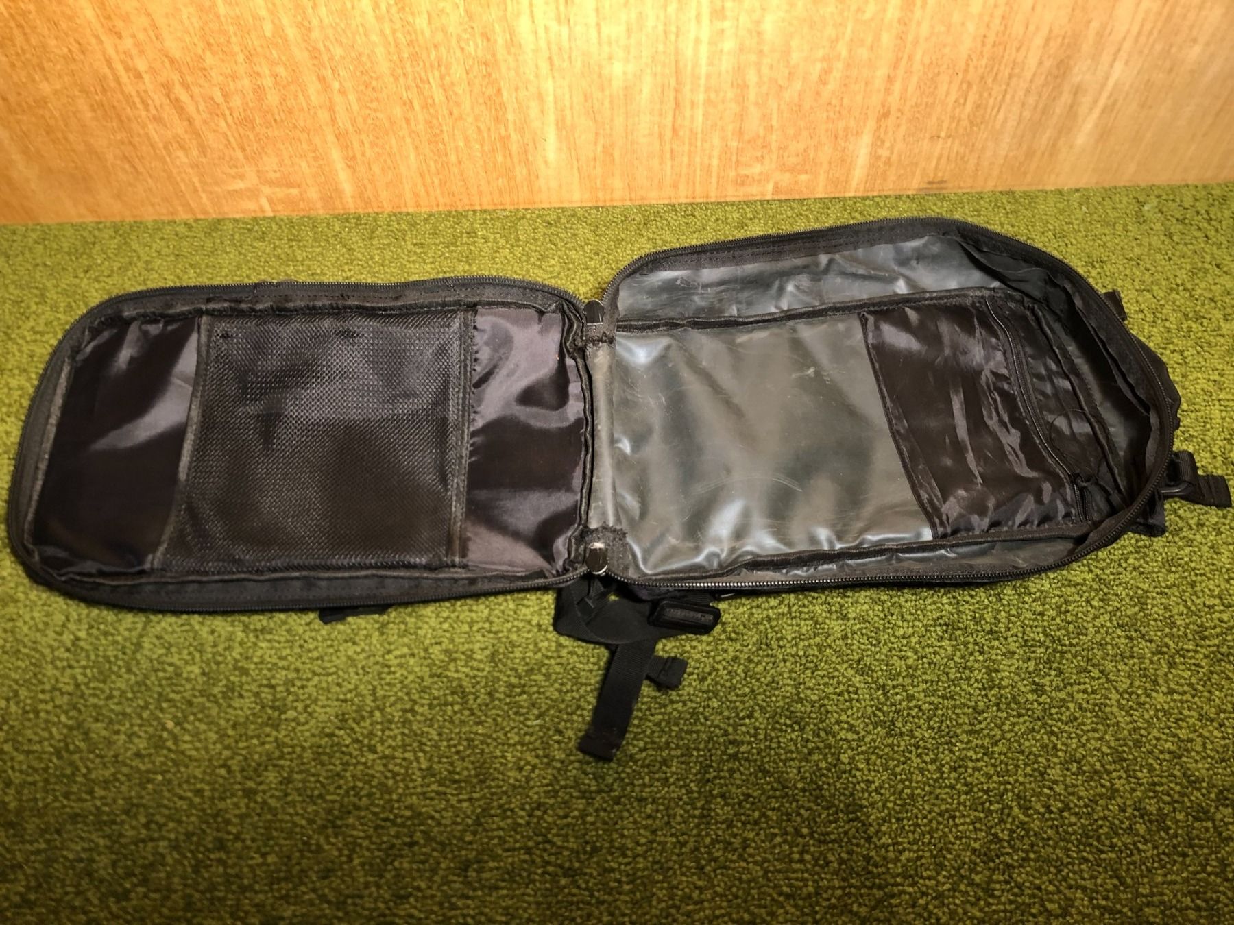 Zaini: Tactical grey camo backpack. – Usato da Saignelégier venduto da Dubois_Vintage 4