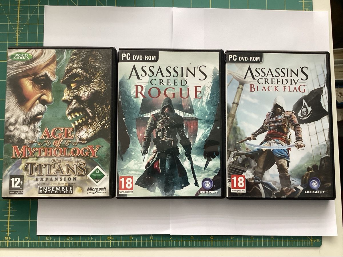 Tutti i DVDs: 3 Spiele PC Assassins – Usato da Rudolfstetten venduto da Gwyneth2 1