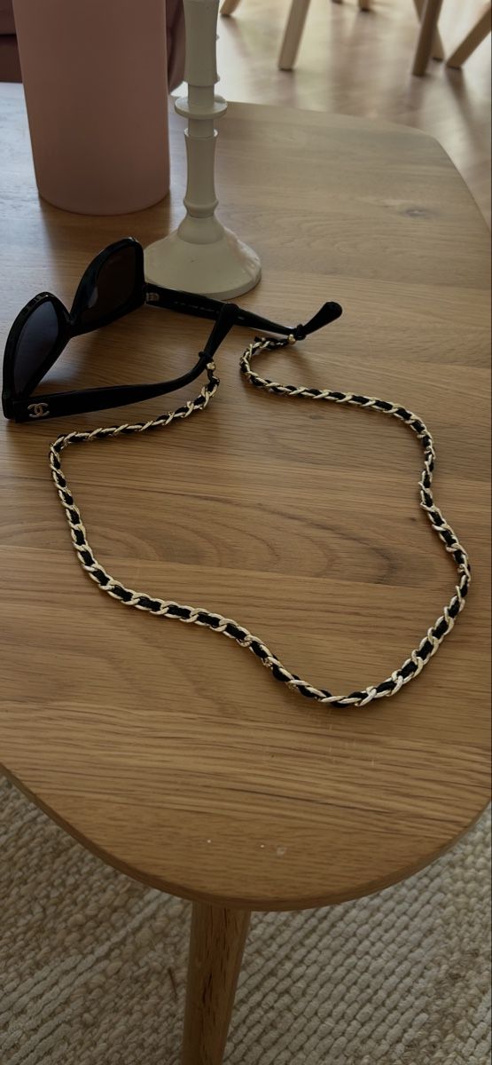 Catenine: Brillenkette  Gold/Wildlederkordel  – Nuovo e nell'imballaggio originale da Zürich venduto da wil_g8st