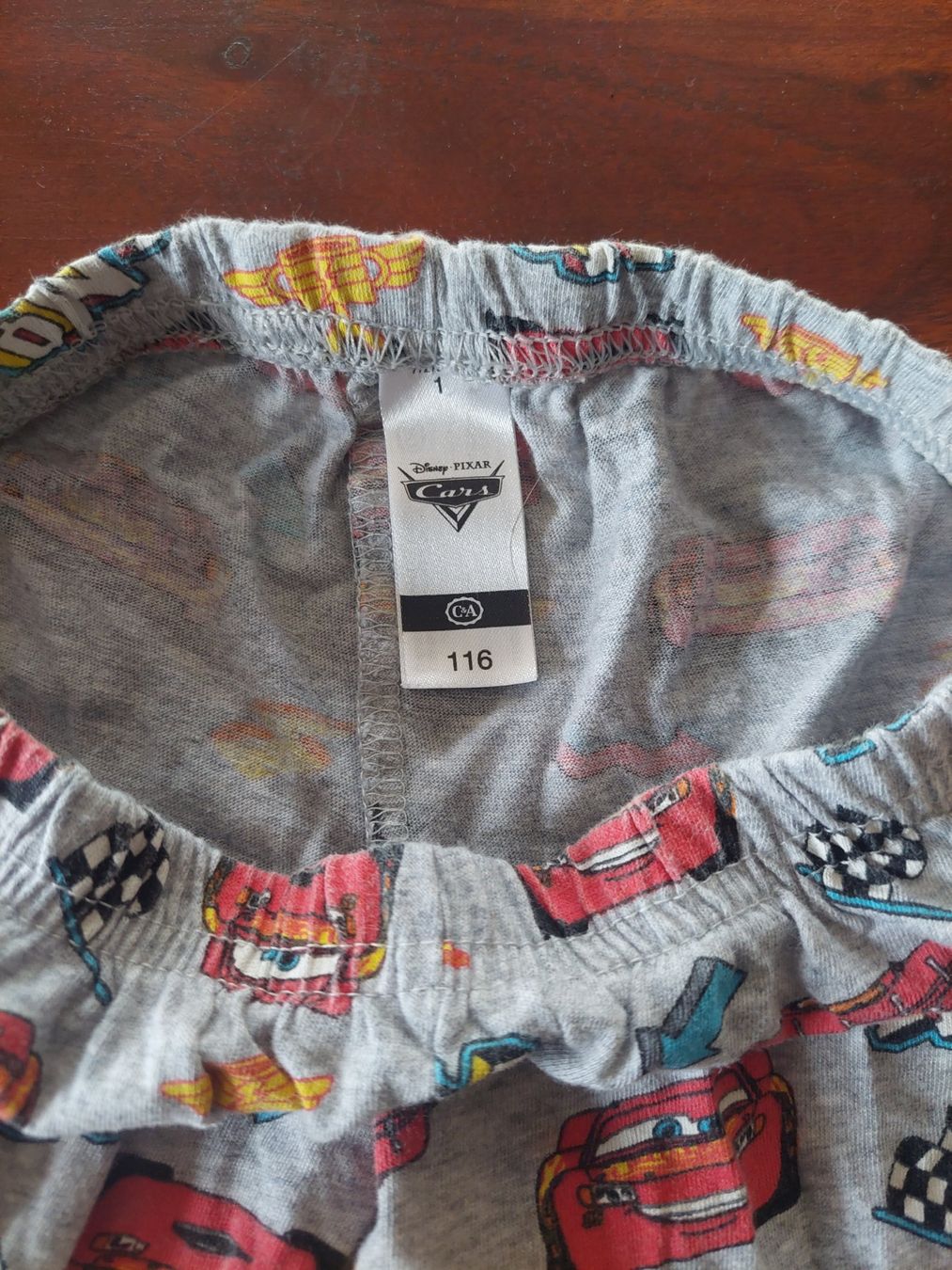 C&A Hosen: Cars Shorts Grösse 116 – Gebraucht aus Beckenried von Havacola 5