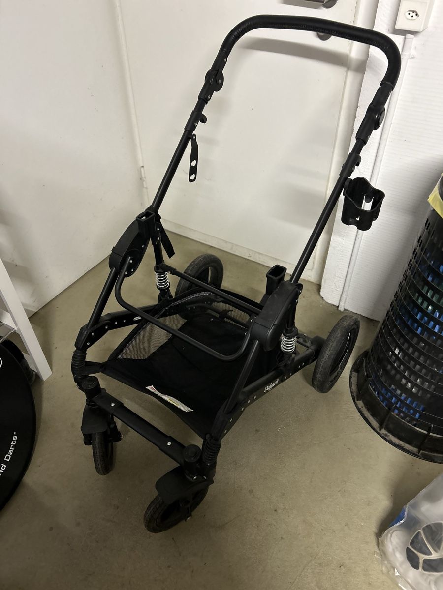 Poussette: Kinderwagen inkl. Zubehör  – D'occasion à Grafenried par mima00 6