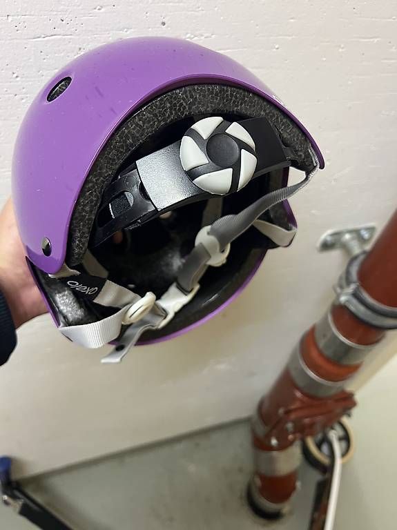 Caschi: Casque pour  enfant – Usato da Lausanne venduto da ckdo 2