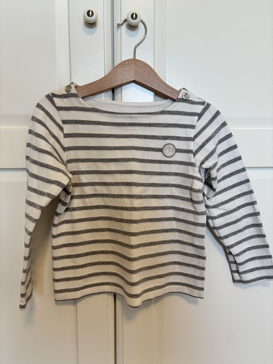 Petit Bateau Maglioni & Felpe: Pullover Petit Bateau mit Glitzer, Gr 110 – Usato da Au ZH venduto da Melda123