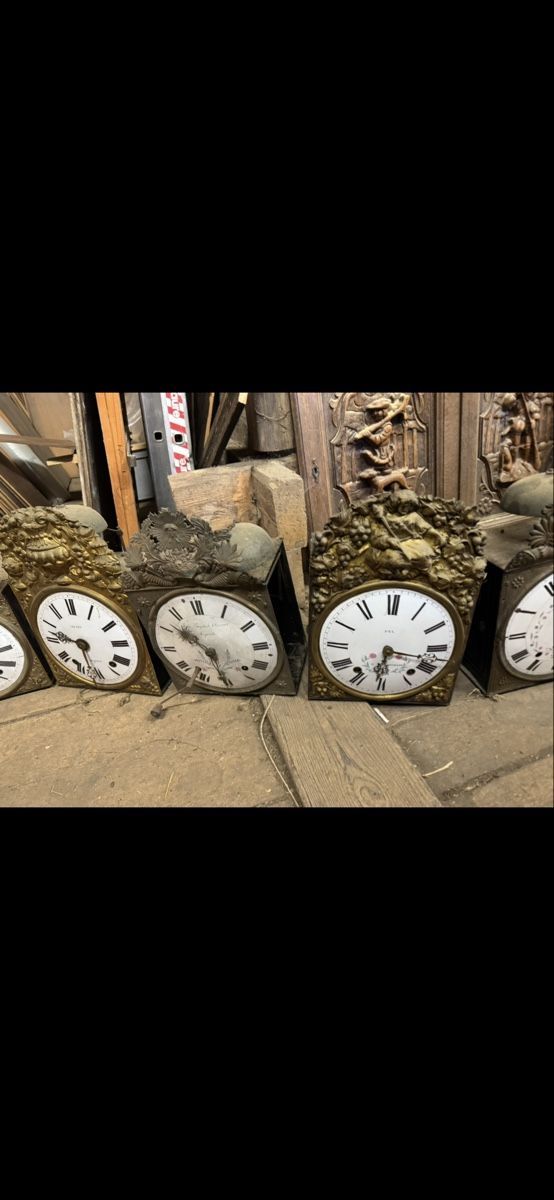 Orologi da terra & Orologi da parete: Horloges comptoises anciennes – Usato da Vésenaz venduto da Angela.C3 5
