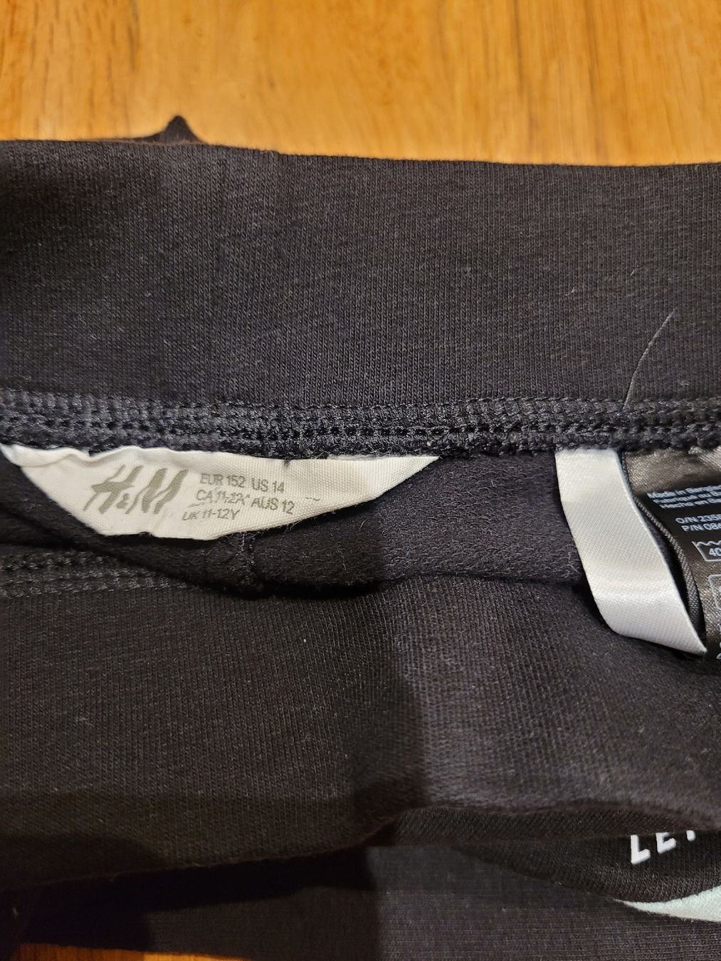 H&M Pantaloni: 152 - Grösse, Sport- Freizeits- oder Trainerhose für Mädchen – Usato da Nottwil venduto da echtMOMO 4