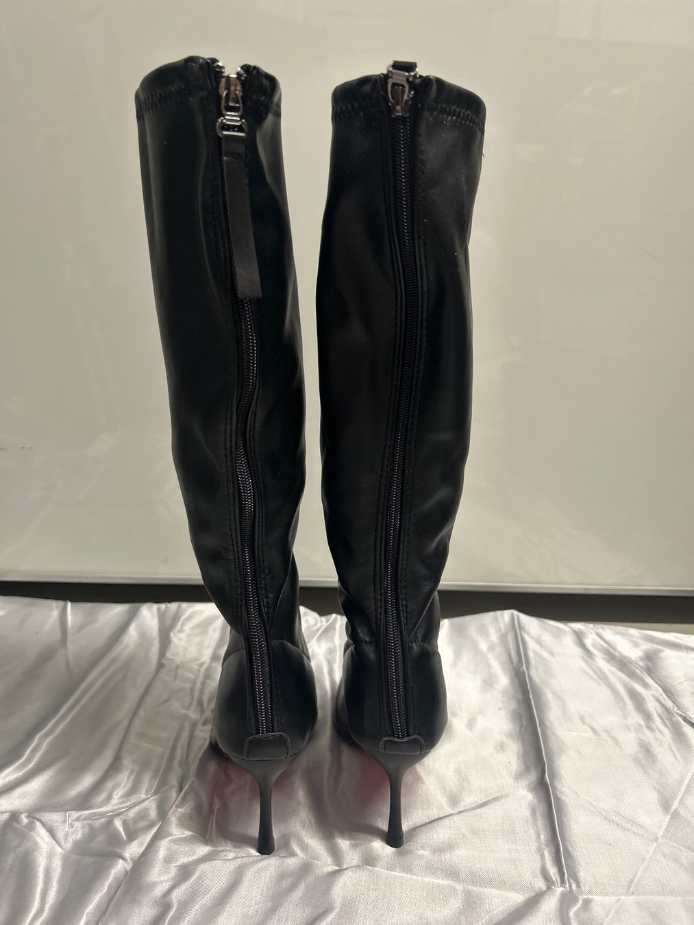 Scarpe da donna: Sexy Schwarze Stiefel Neu Gr 35 – Nuovo e nell'imballaggio originale da Regensdorf venduto da Spyke55 2