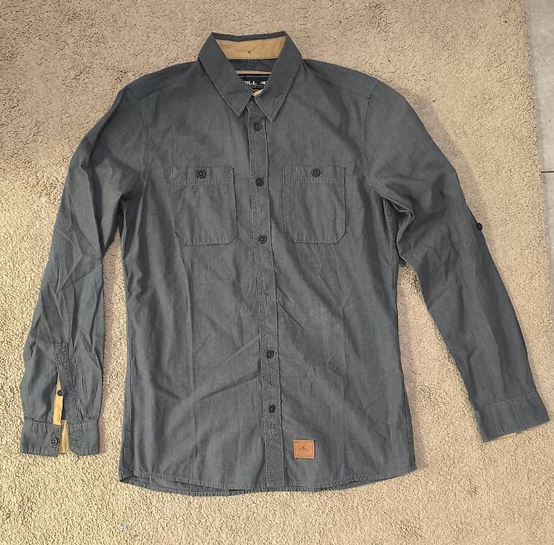 Hemden: O'Neill Hemd  Slim Fit, grau, Gr. S – Gebraucht aus Pully von shulgin788