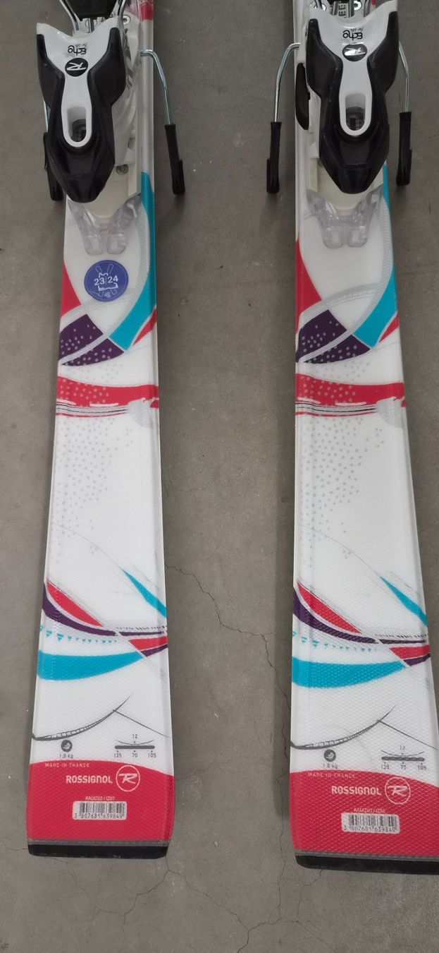 Rossignol Skis: Rossignol Unique Light 163 cm Damen – D'occasion à Kollbrunn par Bobibau 3