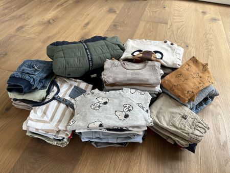 Kleiderpaket Herbst/Winter, Junge, Gr. 68, 49 Teile