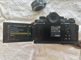 Nikon ZF + FTZ Adapter + Objektive + Tasche in super zustand
