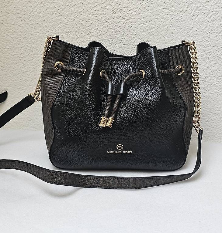 Michael Kors Borse da donna: Michael Michael Kors – Nuovo (secondo la descrizione) da Balsthal venduto da dra_292z