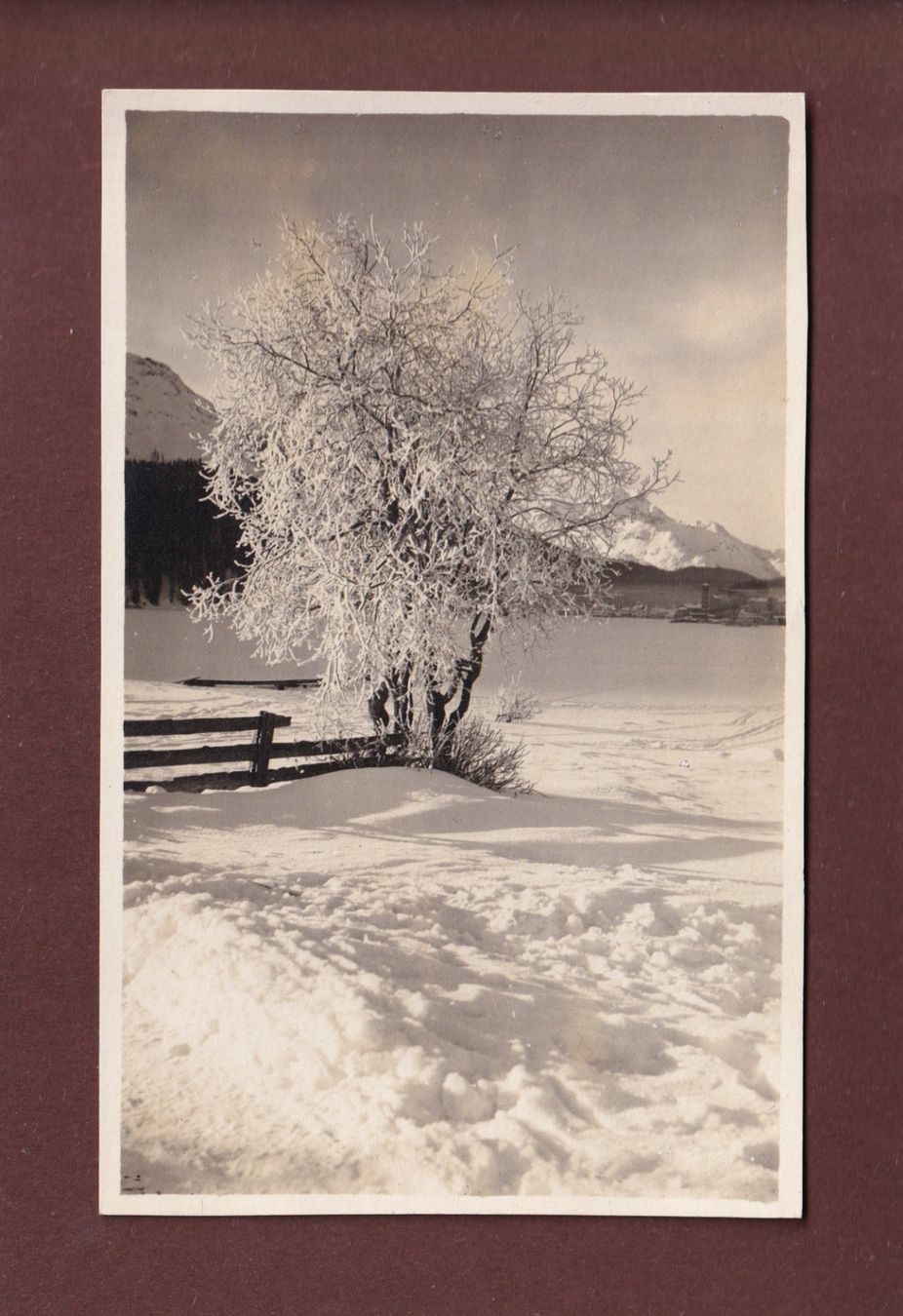 Cartoline postali: Aus dem OBERENGADIN – Usato da Pully venduto da nicecards