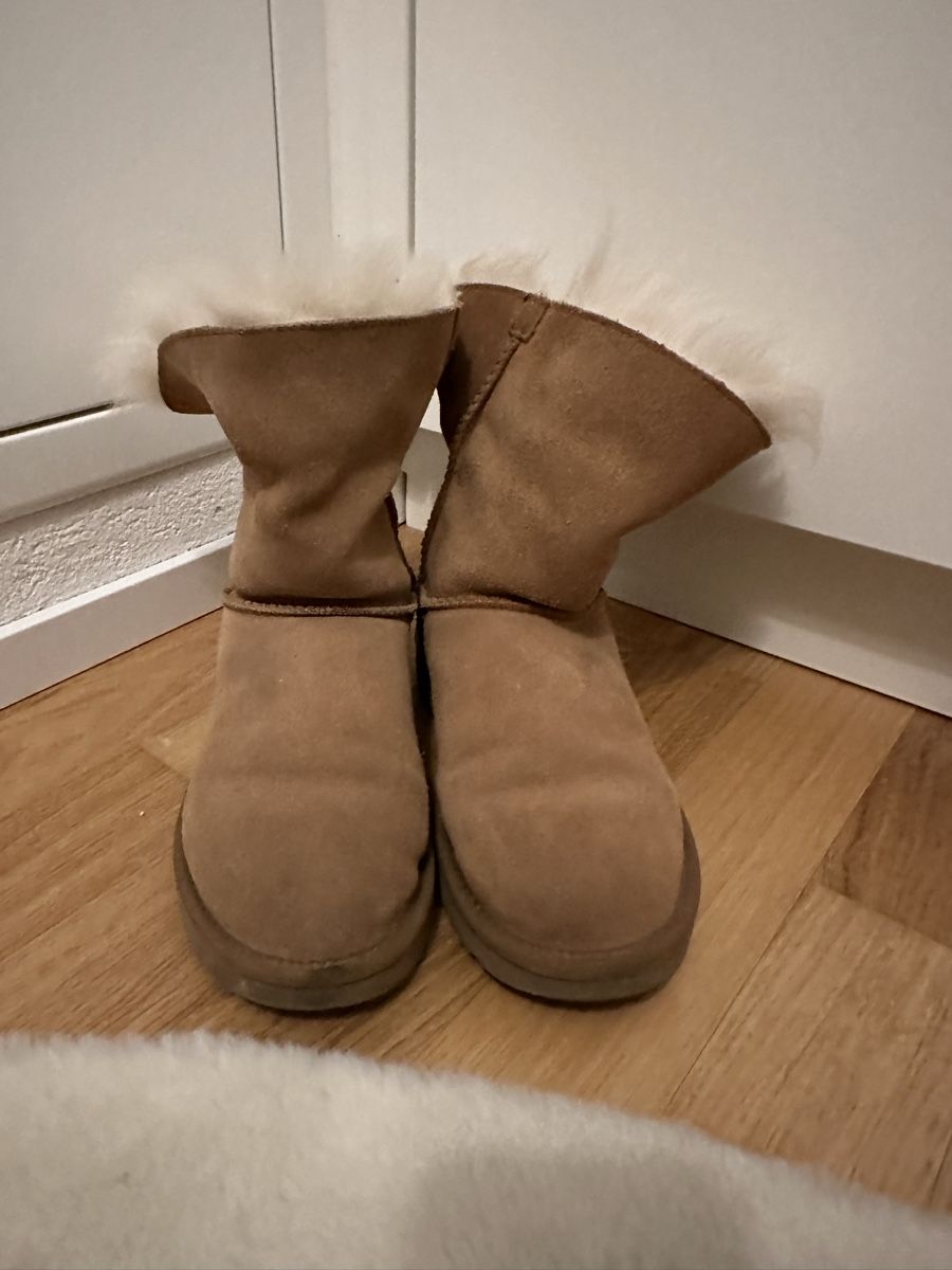 Ugg Chaussures femmes: UGG Stiefel – Neuf (Voir description) à Bülach par lin_2s68 6