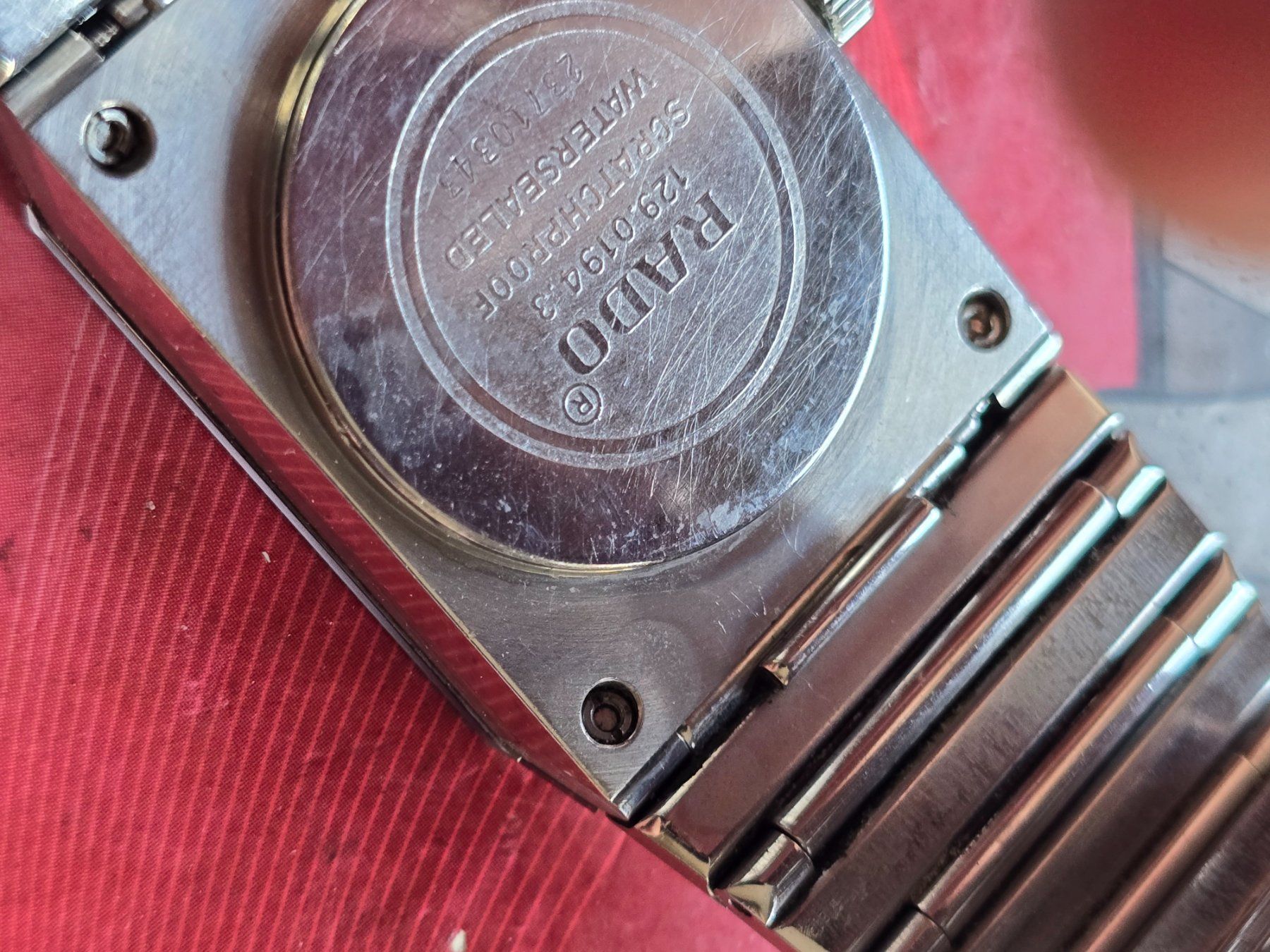 Rado Uhren: 241 Rado DiaStar Date – Gebraucht aus Muri AG von Corredor 6