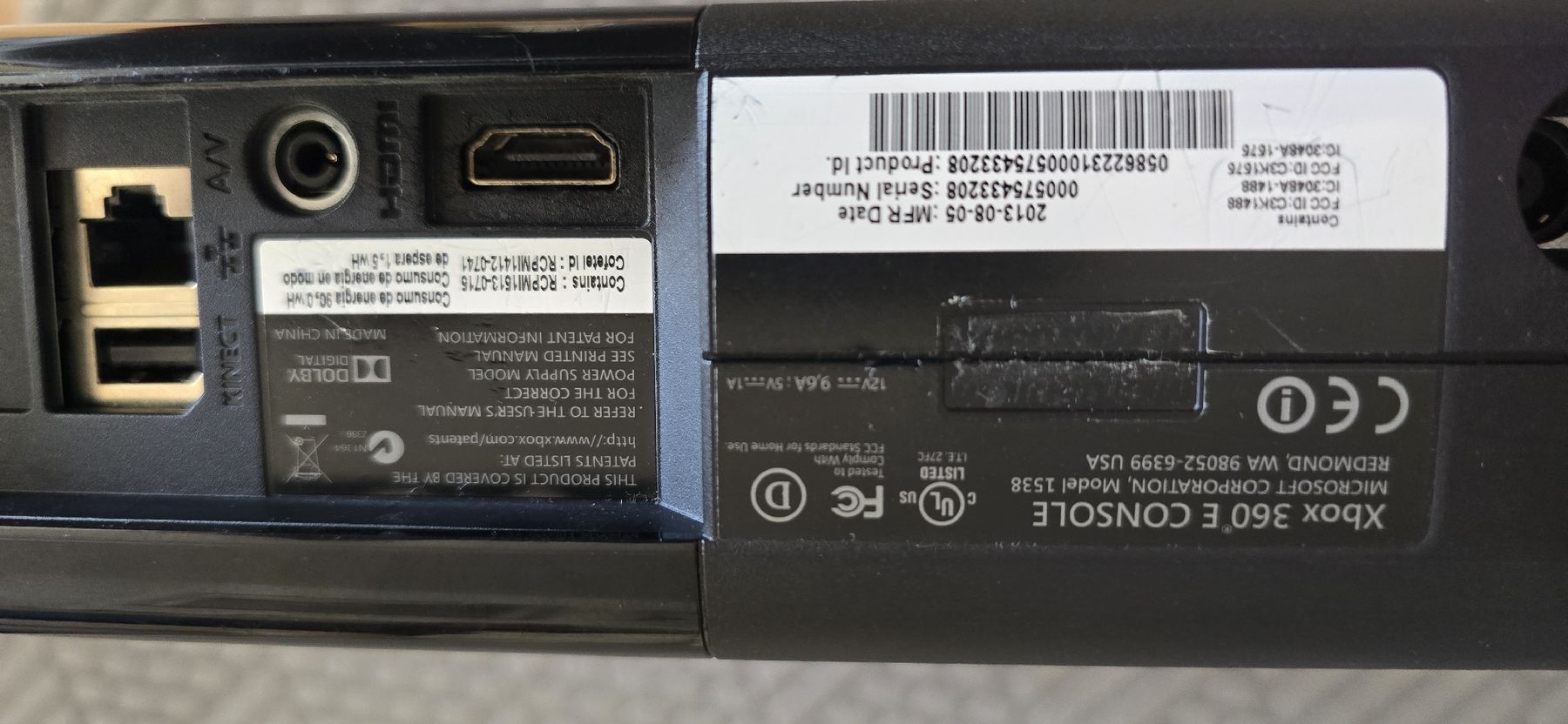 Microsoft Consoles: Xbox 360 E Konsole + 2 Controller (Top Modell) – D'occasion à Thun par Vtecinside999 1