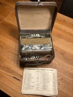 Akkordeon Hohner Preciosa mit Koffer