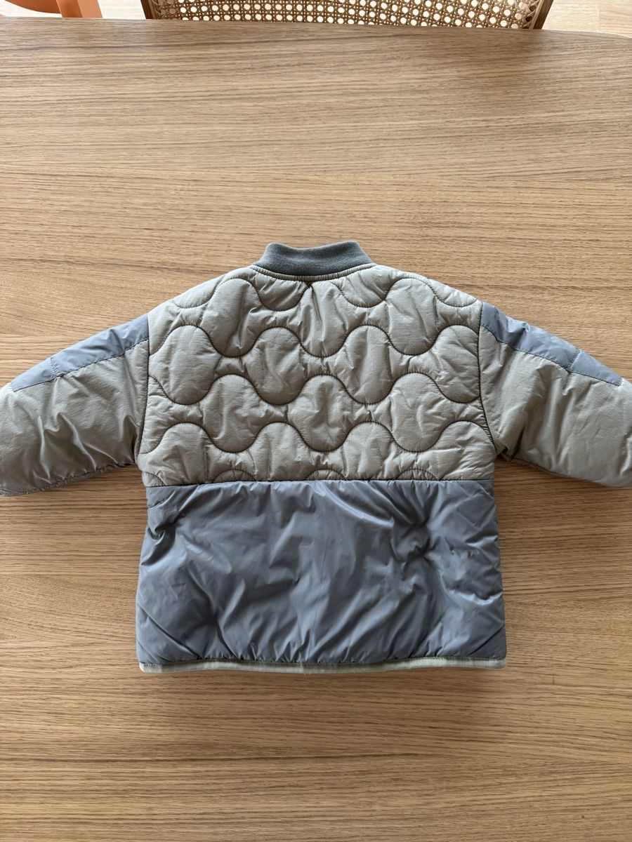 Next Jacken & Mäntel: Next Quilted Jacket with Removable Hood - Size 86 – Neu (gemäss Beschreibung) aus Zürich von ala_drq8 7