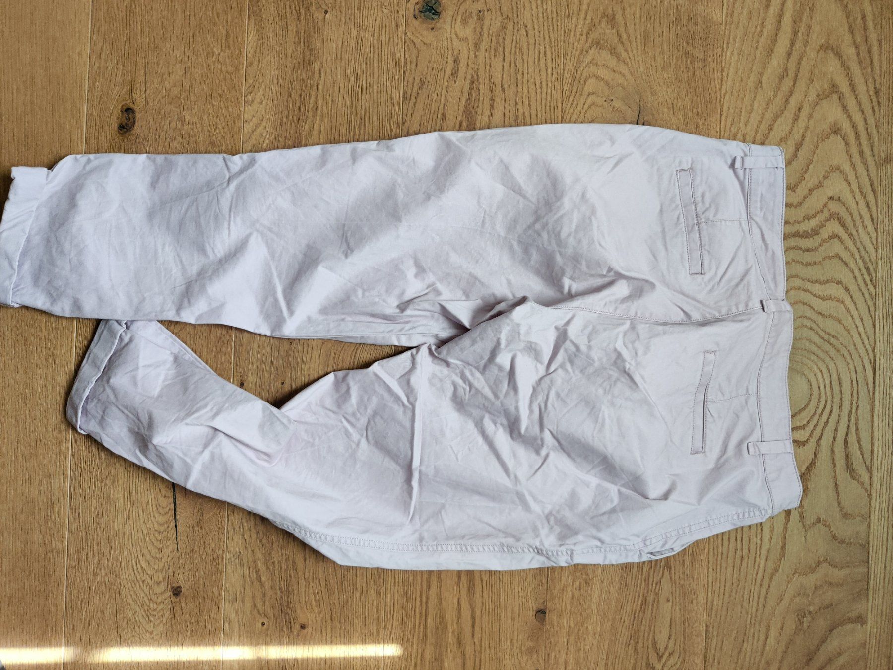 Gap Hosen: Gap Frauen chino Gr.US8 rosa – Gebraucht aus Ostermundigen von Louhdezd 2