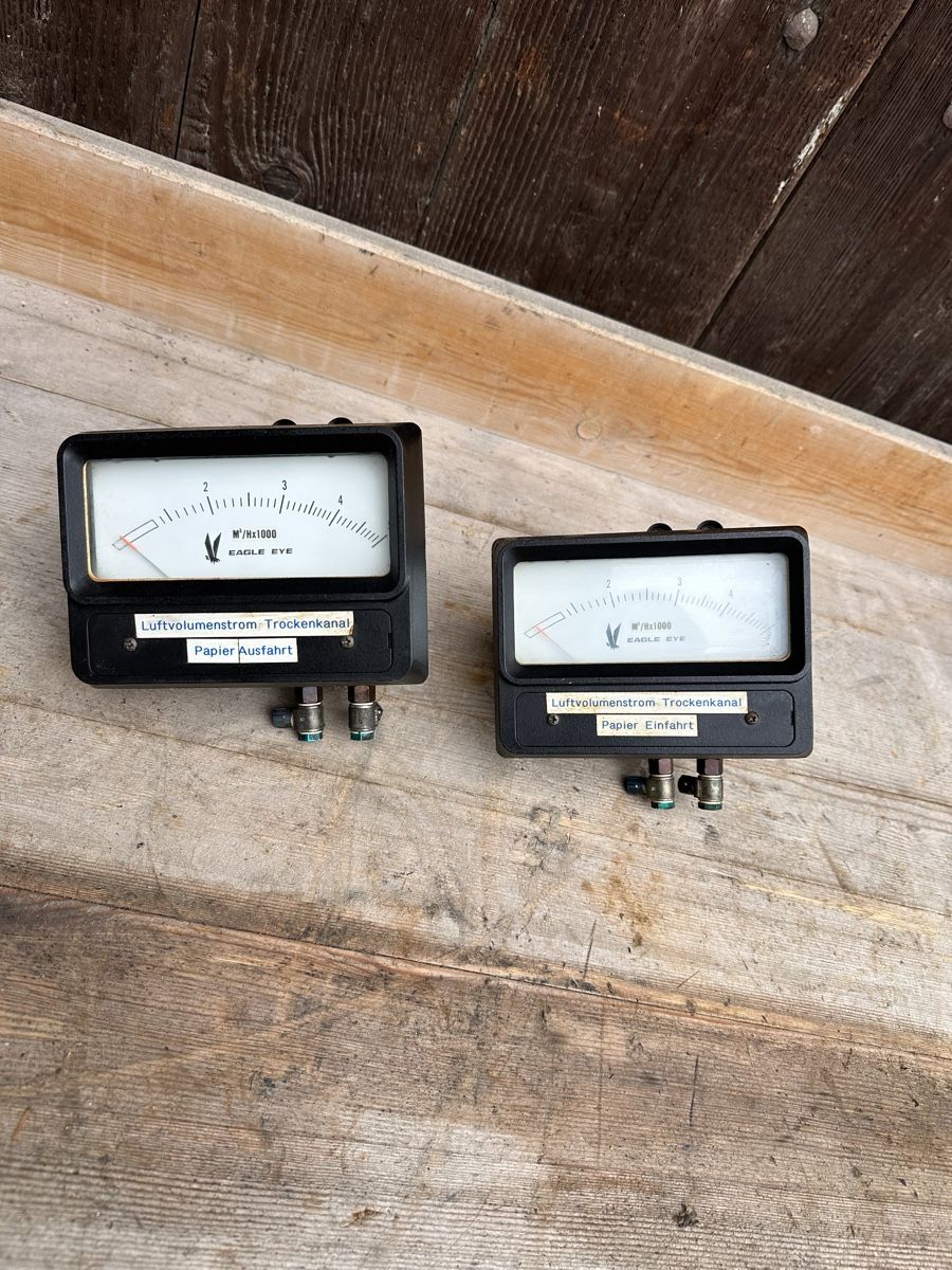 Misurare: 2 Manometer – Usato da Villmergen venduto da Bezdupe
