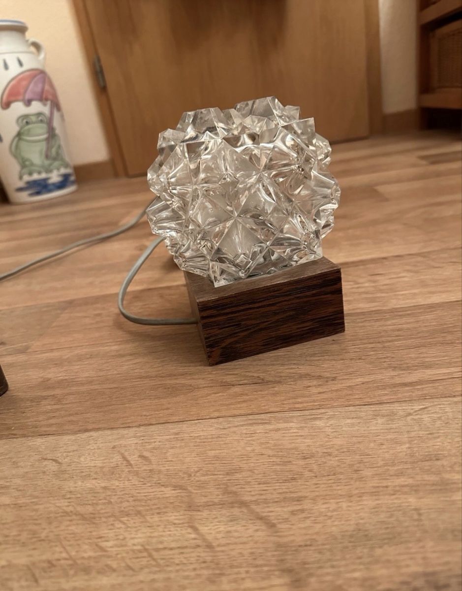 Lampen: Space age Tischlampe Kristall  – Gebraucht aus Zizers von special_peanuts