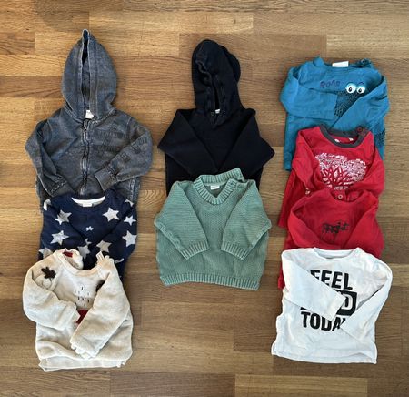 Kleiderpaket (32 Teile) Jungs Gr. 74/80