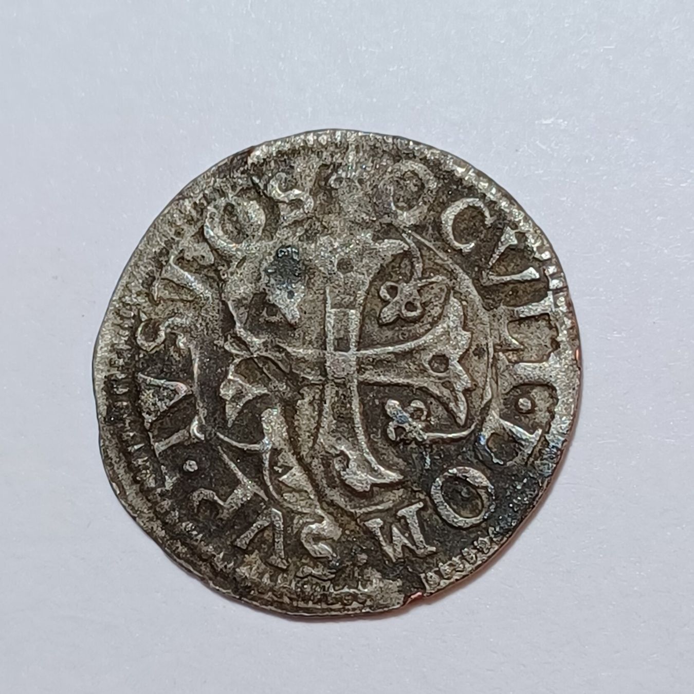 Tutti le monete: Kreuzer 1640 Neuenburg s-ss – Usato da Pfäffikon ZH venduto da Welt_Muenzen 1