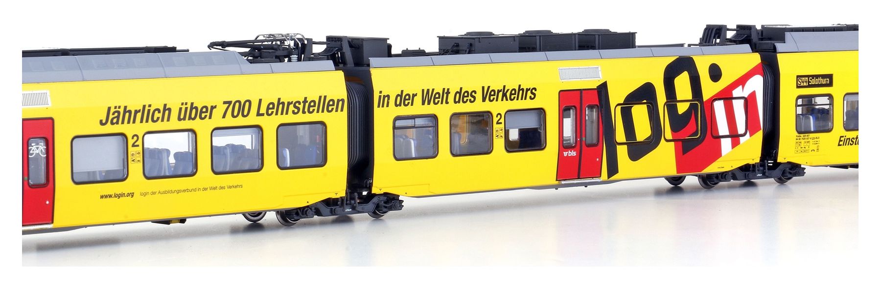 LS Models Modellini di ferrovie: LS Models 17201DC BLS NINA RABe 525 "Login" 3-teilig analog – Nuovo e nell'imballaggio originale da Bremgarten AG venduto da Sportivo2007 1