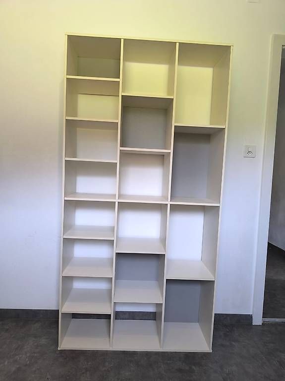 Scaffali: Büro Regal – Usato da Oberuzwil venduto da sch_52p7