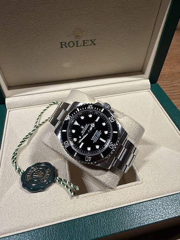 Rolex Uhren: Rolex Submariner, 2023, Ref. 124060 – Gebraucht aus Winterthur von Aristto.B
