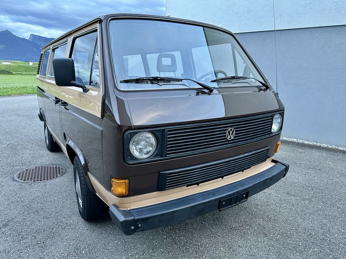 VW Autos: VW Bus T3 Caravelle GL 7 places – D'occasion à Bulle par hth2602