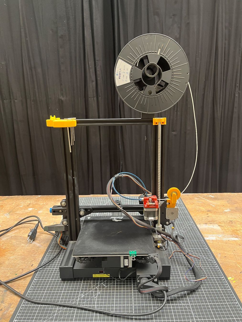 Creality Stampanti 3D: Creality Ender-3 V2 – Usato da Wattwil venduto da Liph_ 2