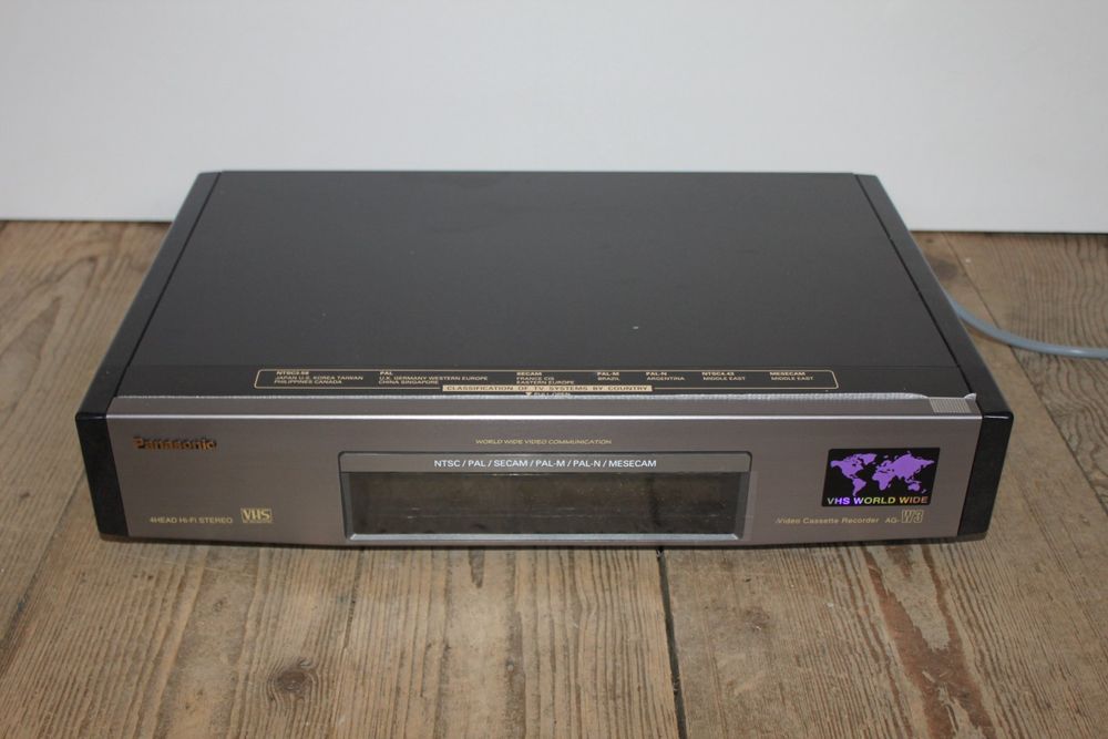 MAGNÉTOSCOPE PANASONIC NV-HV 61 EF VHS EUR 70,00 - FR
