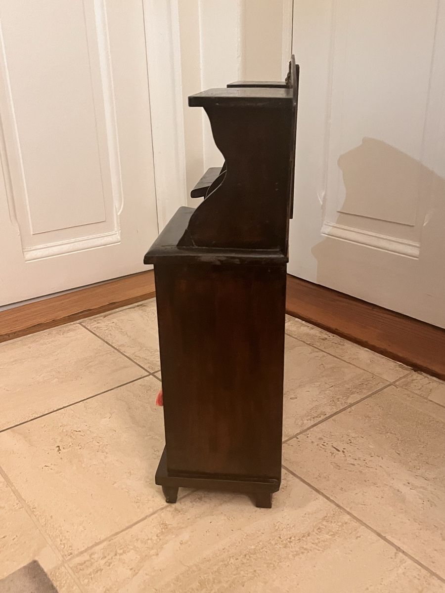Schminktische: Petit meuble de  présentation / Coiffeuse Art-Deco – Gebraucht aus Lausanne von Vibewave 5