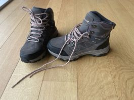 Wanderschuhe NEU! Gr. 39
