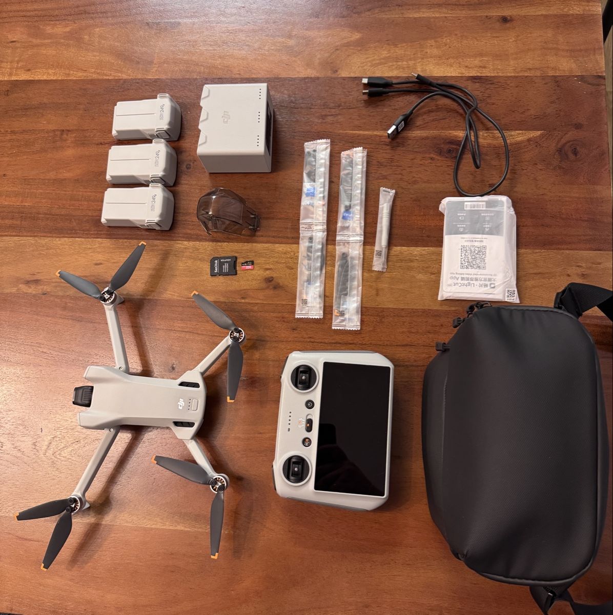 DJI RC Modellbau: DJI Mini 3 Fly More Combo – Gebraucht aus Seewen SZ von QM.03
