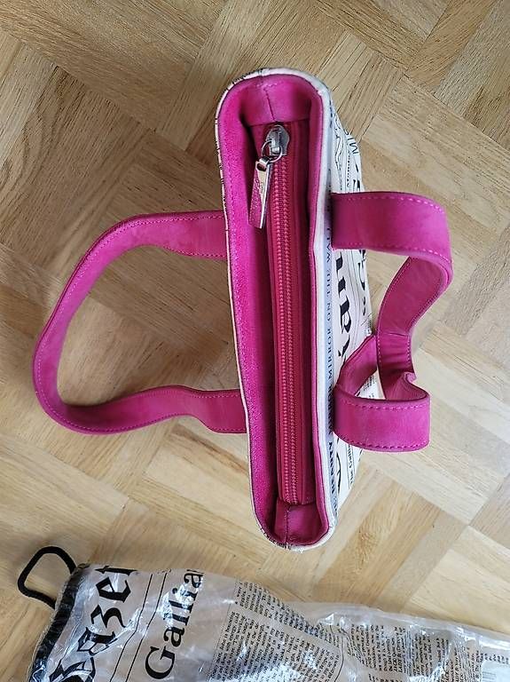 Taschen für Damen: Gallian, de Dior. Sac de luxe. – Gebraucht aus Petit Lancy von Andrey9 3