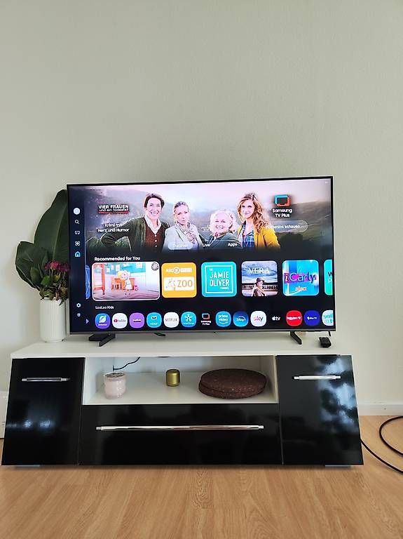 Fernseher: Samsung 55'' QLED 4K Fernseher – Gebraucht aus Affoltern am Albis von fka_zq7h 1
