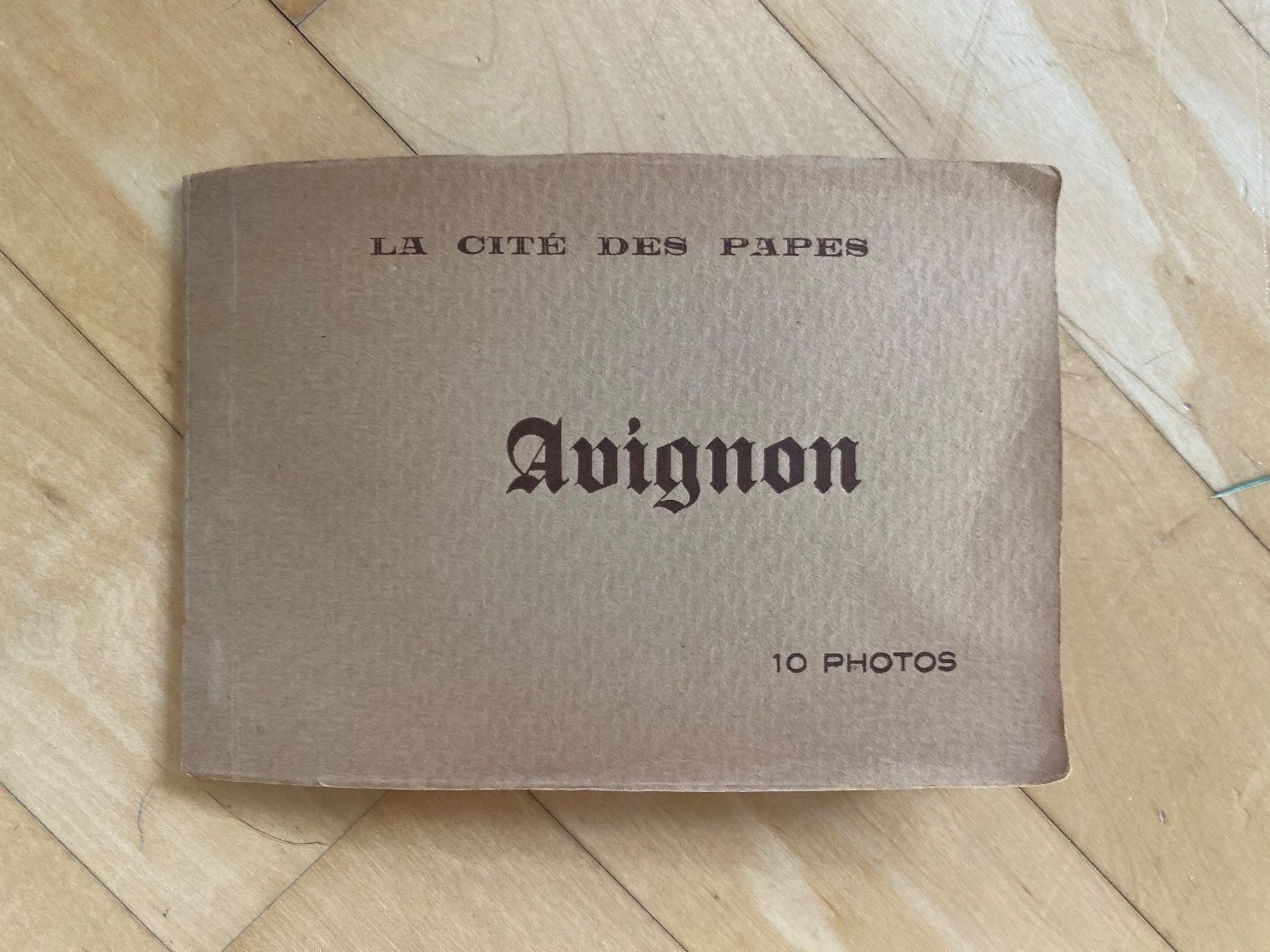 Cartoline postali: Antikes Postkartenbuch – Usato da Zürich venduto da Sebi999