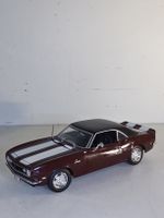 Chevrolet Camaro Z/28 1968er Maisto. 1:18 (nov645)