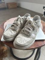 Nike Schuhe beige Grösse 40